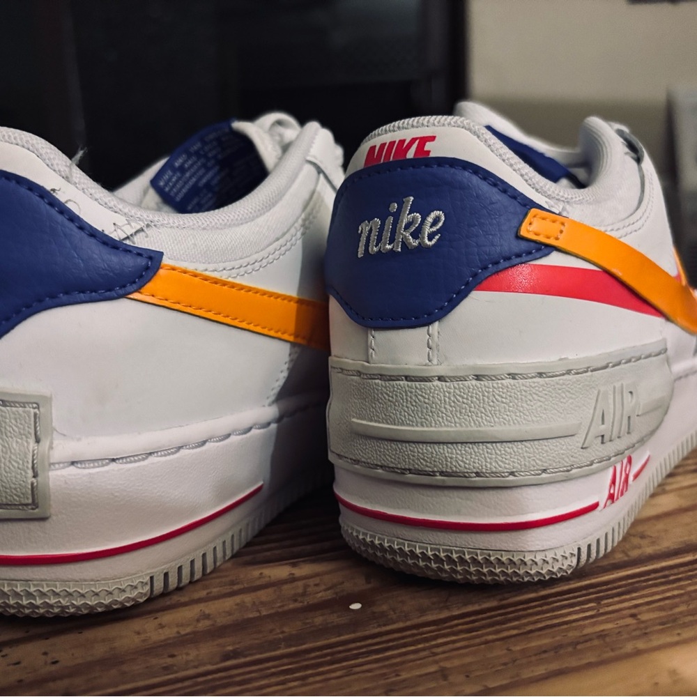 💋Nike Air Force 1 Shadow 8.5 W Retro Shoes Sneaker White Orange DZ1847-100💋 - Picture 4 of 8